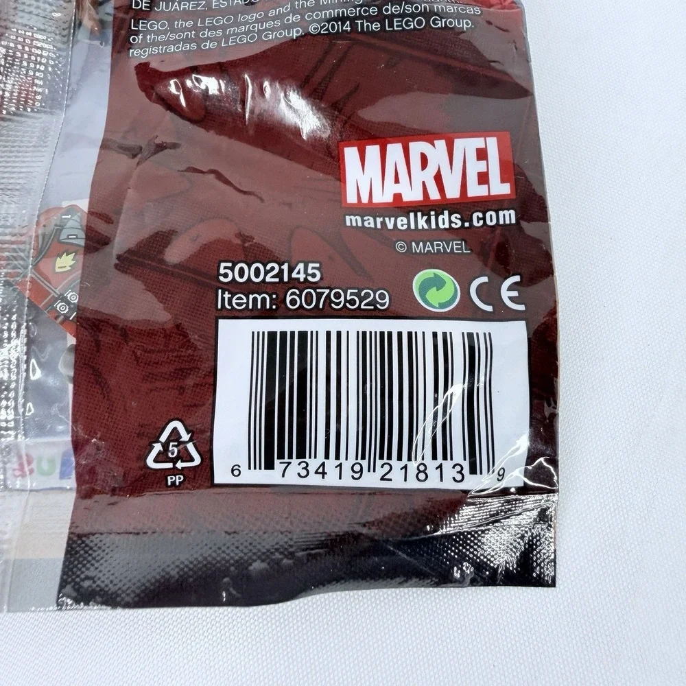 LEGO Marvel: Rocket Raccoon (5002145)‎ Toys R Us Tru Exclusive